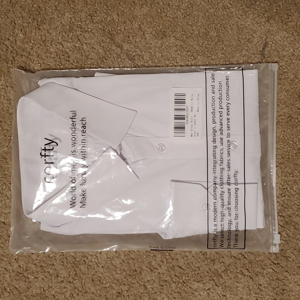 NWT Men's White Button-up Dress Shirt Large